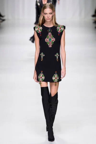 Look 61
